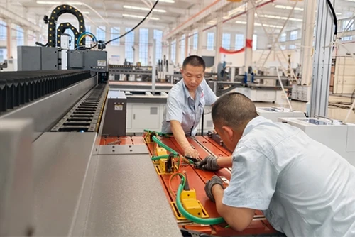 Come Ruichuang garantisce la qualità prima della spedizione delle saldatrici ...